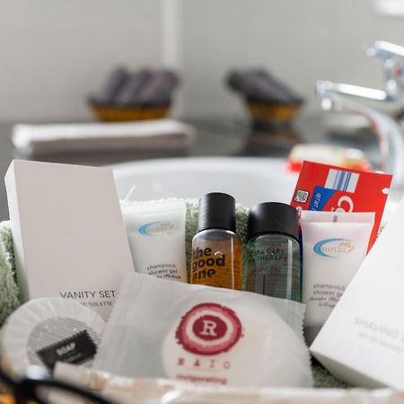 Hoteleks Inn & Suites Sarandë 외부 사진
