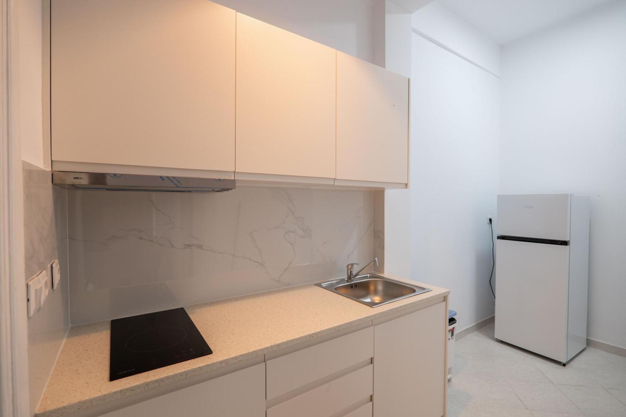 Hoteleks Inn & Suites Sarandë 외부 사진