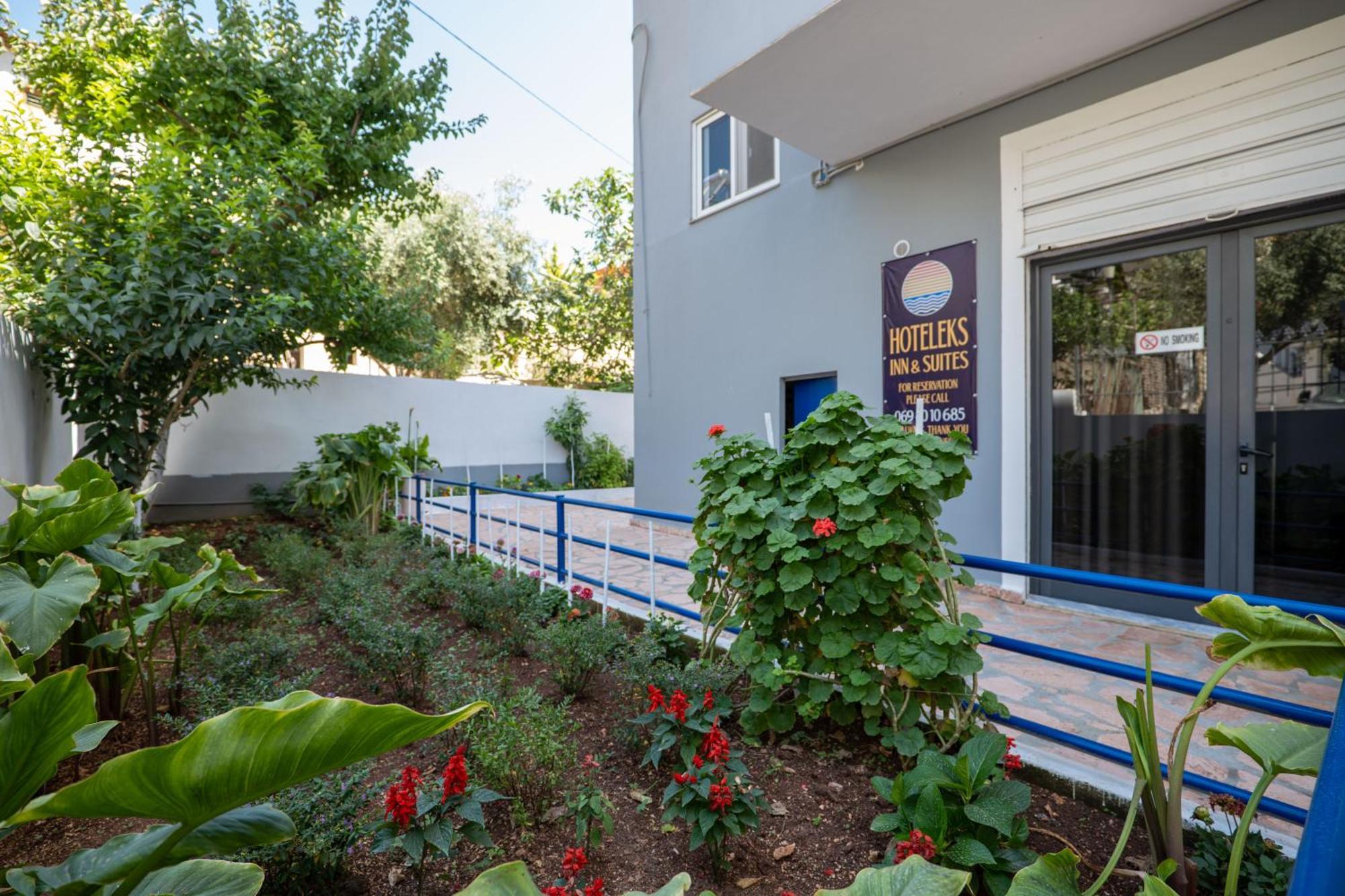Hoteleks Inn & Suites Sarandë 외부 사진